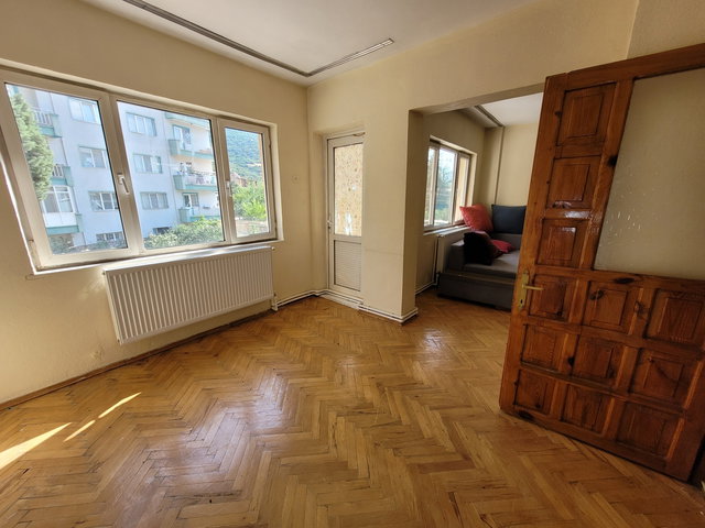 ÇINAR GRUP'DAN ÇAYKENT SİT. KİRALIK ARA KAT DOĞALGAZLI DAİRE