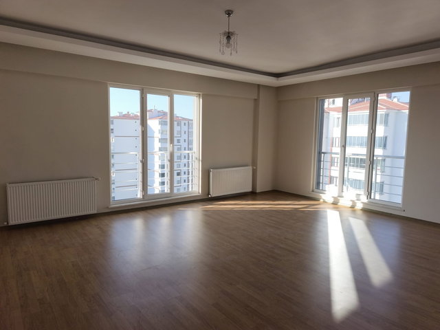 PEX ANKA'DAN BEYDAĞI AND. LİSEİS CİVARI KİRALIK 3+1 DAİRE