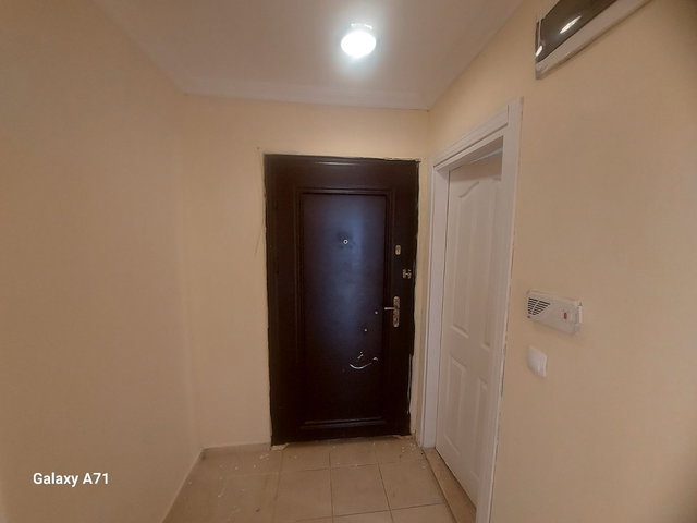 YENİGÜN YAŞAM HASTANESİ ACİL GİRİŞ SOKAĞINDA AYRI MUTFAKLI 1+1