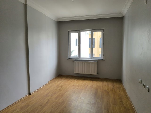 TURGUT ÖZAL MAHALLESİ COŞKUN PARK KARŞISI 3+1 KİRALIK DAİRE