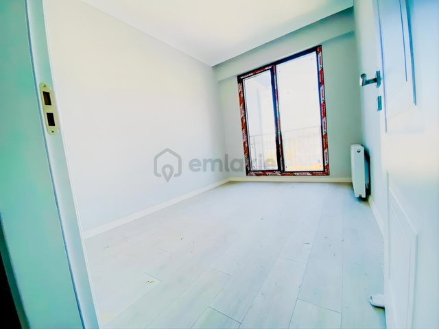 ACİL AKYAZI YENİ MAHALLE'DE 2+1 SATILIK DAİRE