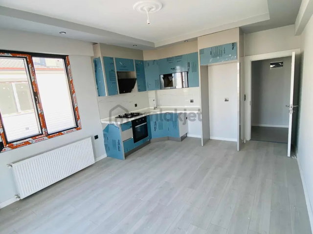 ACİL AKYAZI YENİ MAHALLE'DE 2+1 SATILIK DAİRE
