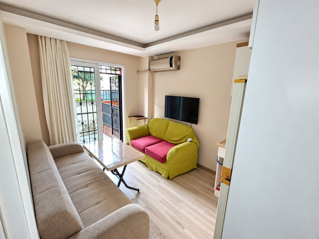 PALM CİTY CİVARI MÜSTAKİL TADINDA ÇİFT BANYO 1+1 EŞYALI SATILIK
