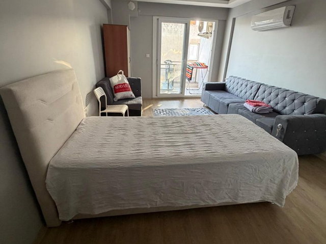 Mevlana'da Üniversite Yakını Kiralık 1+0 Daire