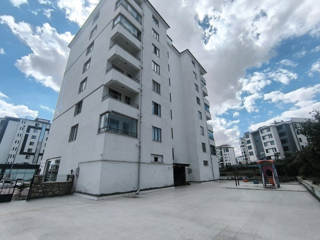 KURUMSALDAN ÇAYDA ÇIRA BULVARDA FULL YAPILI 4+1 KİRALIK DAİRE