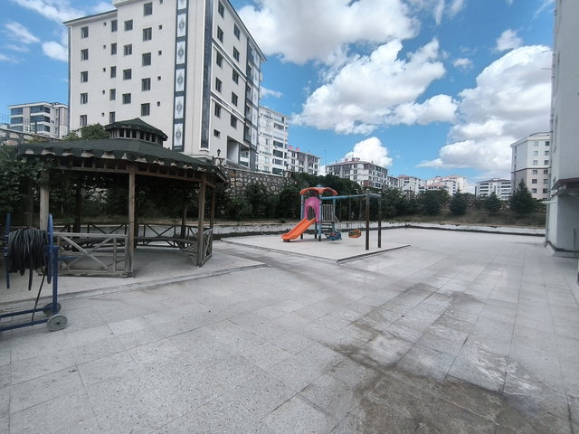 KURUMSALDAN ÇAYDA ÇIRA BULVARDA FULL YAPILI 4+1 KİRALIK DAİRE