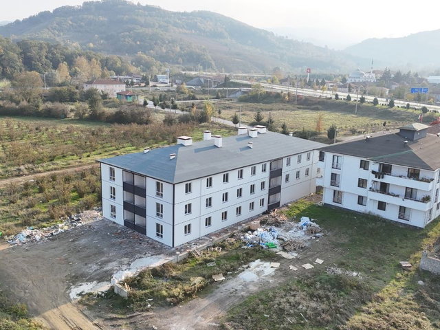 DEVLET HASTANESİ ARKASINDA SATILIK 2+1 DAİRE. YERDEN ISITMA