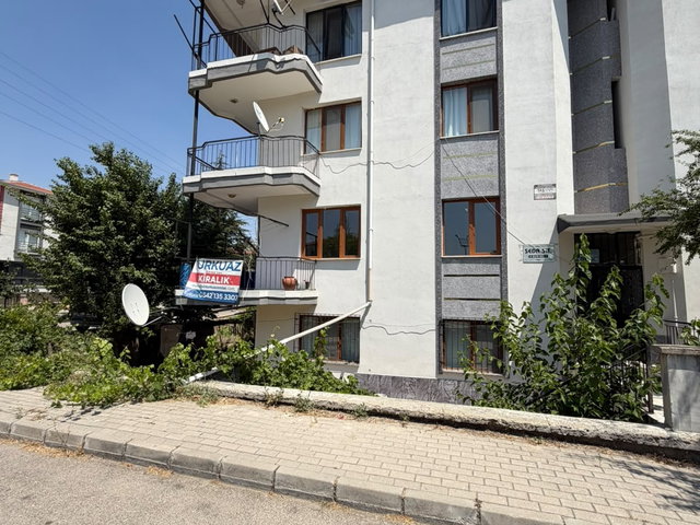 TURKUAZ EMLAKTAN MAREŞAL FEVZİ ÇAKMAK MAH. KİRALIK 3+1 DAİRE