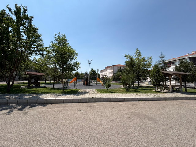 TURKUAZ EMLAKTAN MAREŞAL FEVZİ ÇAKMAK MAH. KİRALIK 3+1 DAİRE