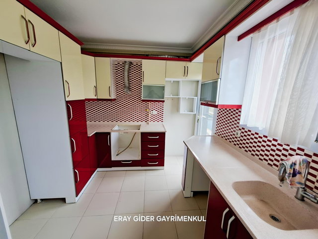 ADNAN MENDERES MAH. DUBLEX 4+1, 170 M2 TERASLI ŞÖMİNE DOĞALGAZ