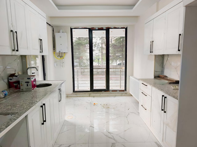 PEX ANKADAN YEŞİLYURT BELEDİYE CİVARI KİRALIK YENİ BİNA 3+1DAİRE