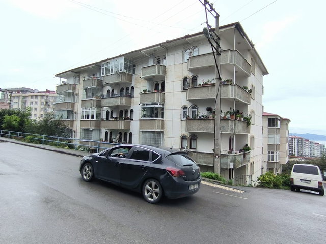 TRABZON SOĞUKSU DA TANJANTA YAKIN SATILIK 4+1 DAİRE