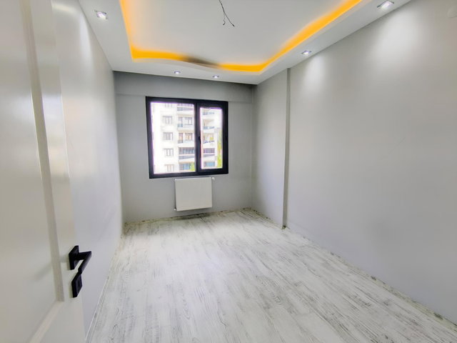TECDE MAHALLESİ ARA KATTA SATILIK 4+1 LÜKS DAİRE