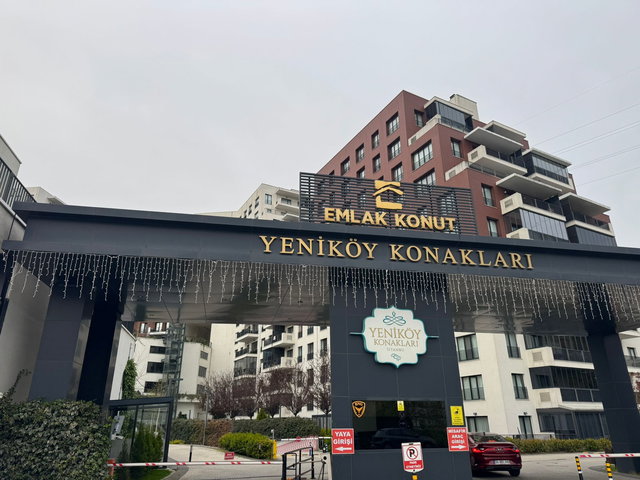 5. LEVENT EMLAK KONUT YENİKÖY KONAKLARI'NDA 4+1 SATILIK DAİRE