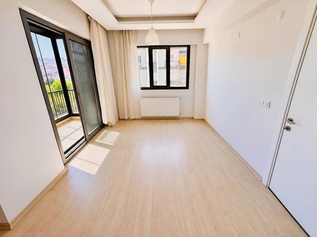 NOVUSS GAYRİMENKUL\SİTE İÇİ LÜKS SATILIK 2+1 DAİRE