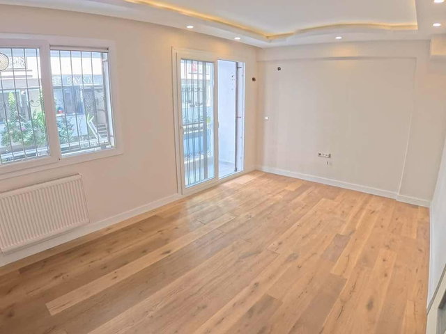 Şemikler'de 3+1 | 11 Yıllık | Ebeveyn Banyolu |105 m2 | KİRALIK