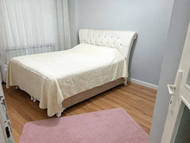 Demirkapı Akşemsettin lise karşı satılık 2+1 yüksek giriş kat