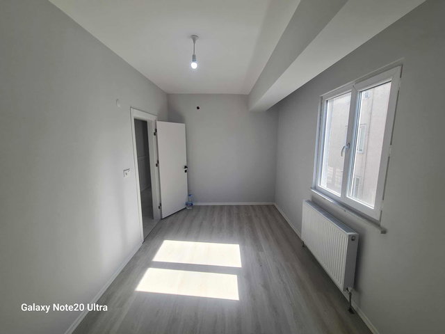 UFUKATASEVER GAYRİMENKULDEN OKULLARA YAKIN KONUMDA 2+1 DAİRE