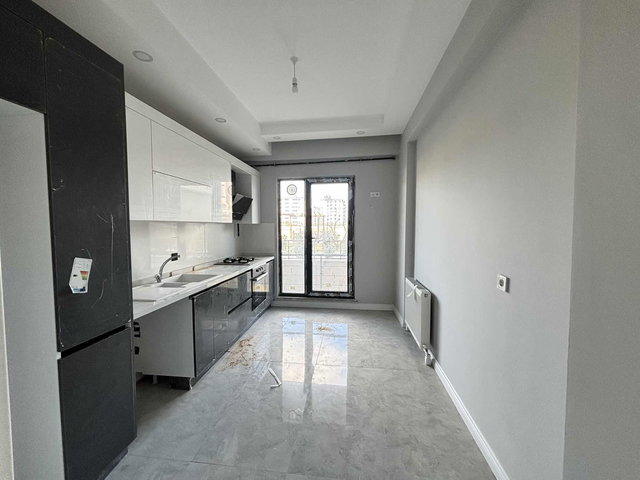 FA ÖZBİR'DEN CUMHURİYETTE 7/24 GÜVENLİKLİ SİTE İÇİ 2+1DAİRE