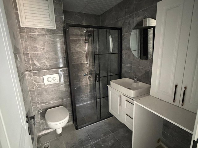 RUMELİ MAHALLESİ, CUMHURİYET PARK YAKININDA SİTE İÇİNDE 2+1