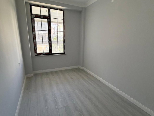 RUMELİ MAHALLESİ, CUMHURİYET PARK YAKININDA SİTE İÇİNDE 2+1
