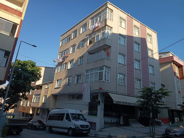 UZEMAR'DAN BAĞCILAR DEMİRKAPI'DA SATILIK 2+1