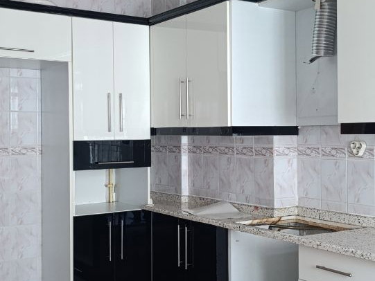 ÇARŞI MERKEZDE KİRALIK 3+1 DAİRE