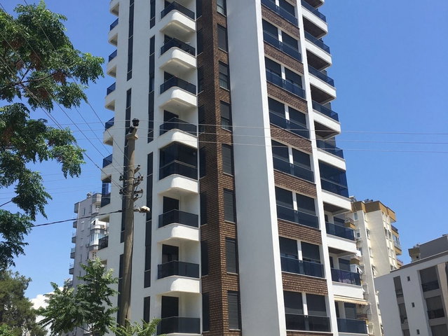 GÜZELOBADA ANADOLU HASTANESİ YAKINI 2+1 YÜKSEK GİRİŞ LÜKS DAİRE