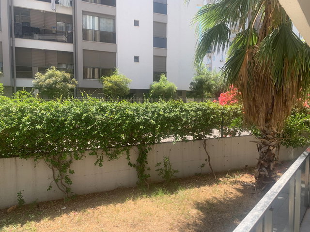 GÜZELOBADA ANADOLU HASTANESİ YAKINI 2+1 YÜKSEK GİRİŞ LÜKS DAİRE