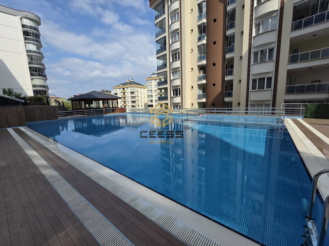 TRABZON BEŞİRLİ AVRUPA EVLERİ'NDE EŞYALI SATILIK 4+1 DAİRE