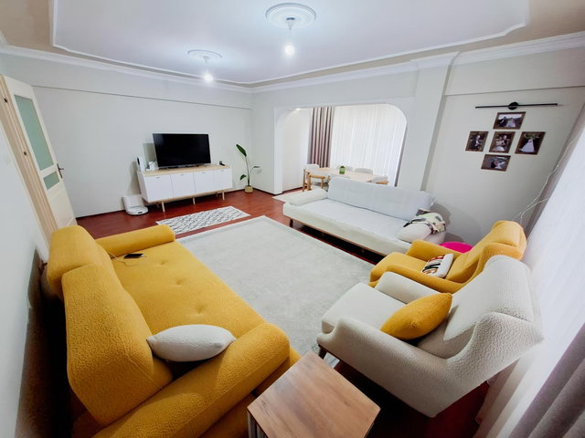 ADNAN MENDERES MAH. 3+1, 130 M2 DOĞALGAZLI, ASANSÖRLÜ, EBEVEYN B