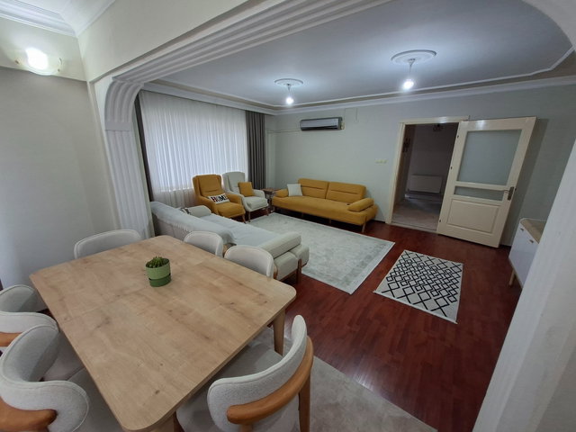 ADNAN MENDERES MAH. 3+1, 130 M2 DOĞALGAZLI, ASANSÖRLÜ, EBEVEYN B