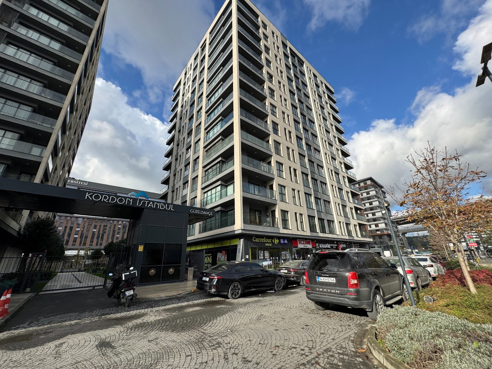 VADİ İSTANBUL KORDON SİTESİNDE 5+1 KİRALIK LÜKS DAİRE