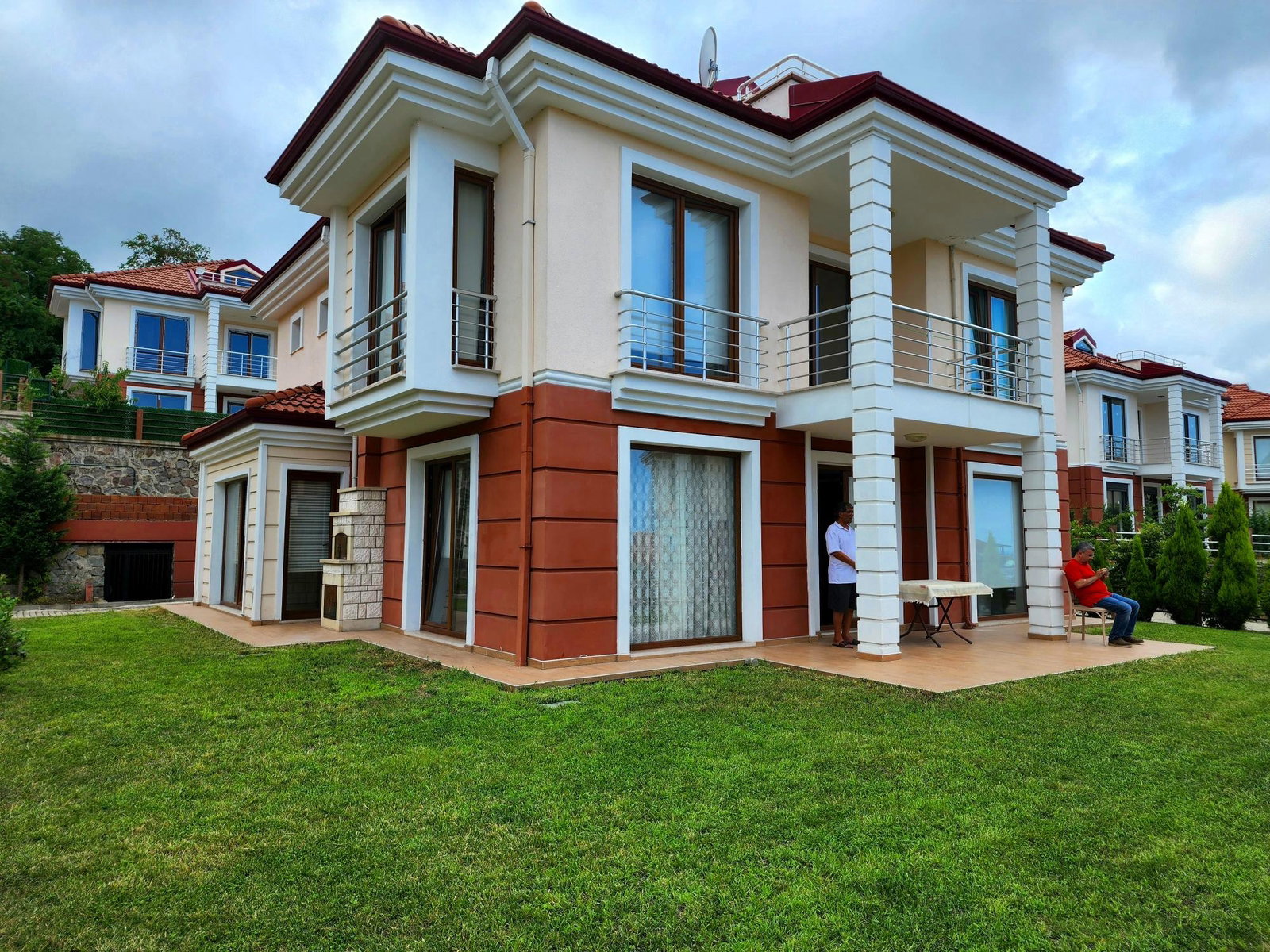 TURYAP TRABZON AKÇAABAT SATILIK VİLLA AYIŞIĞI KONAKLARI