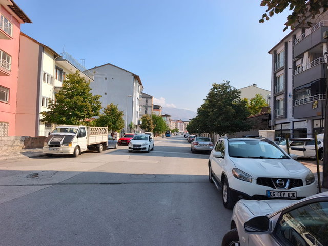ANKA'DAN DEVLET HASTANESİ'NE YÜRÜME MESAFESİNDE SATILIK 3+1DAİRE