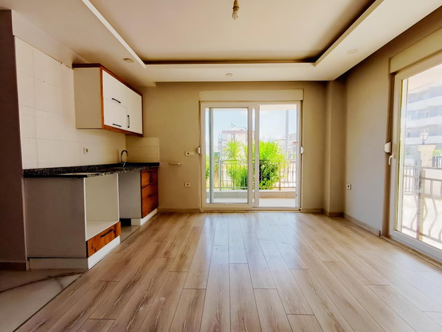 Antalya Kepez Varsak (Karşıyaka) 2+1 Kat Mülkiyetli Daire
