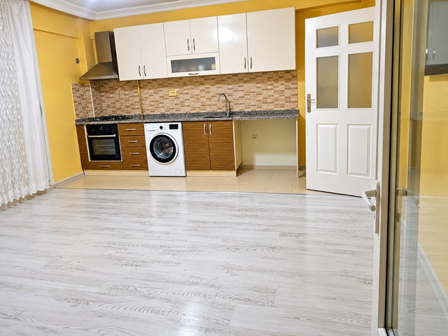 KOCAELİ BAŞİSKELE'DE SATILIK 2+1 GENİŞ VE BAKIMLI DAİRE