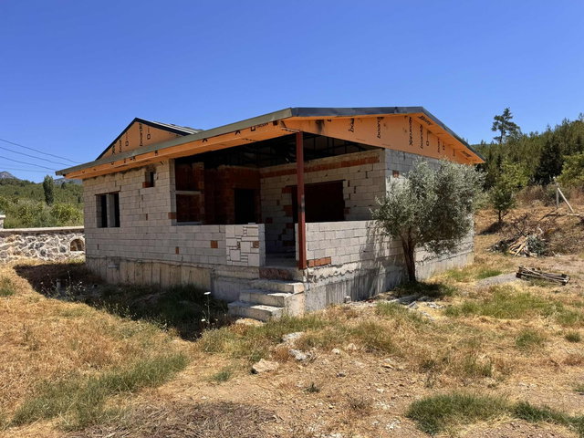 NOVUSS GAYRİMENKUL\ BELENBAŞI 518 M2 ARSA ÜZERİNDE MÜSTAKİL EV