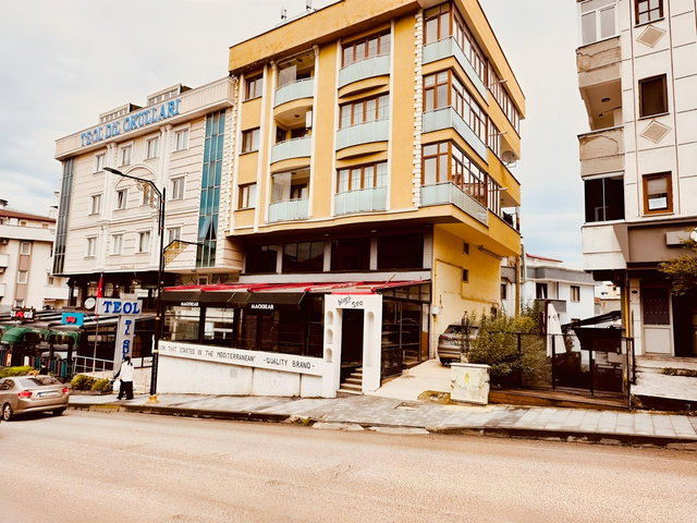 Trabzon Kalkınma Mah.cadde Üstü Satılık Daire