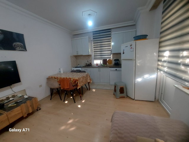 GÜZELOBADA PTT YAKINI 2+1 ÖN CEPHE EŞYALI GİRİŞ KAT TEMİZ DAİRE
