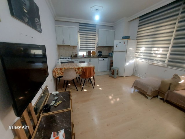 GÜZELOBADA PTT YAKINI 2+1 ÖN CEPHE EŞYALI GİRİŞ KAT TEMİZ DAİRE