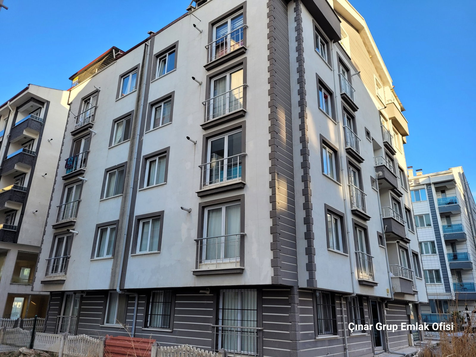 AFYON ERENLER'DE KİRALIK FULL EŞYALI DUBLEKS FIRSAT DAİRE