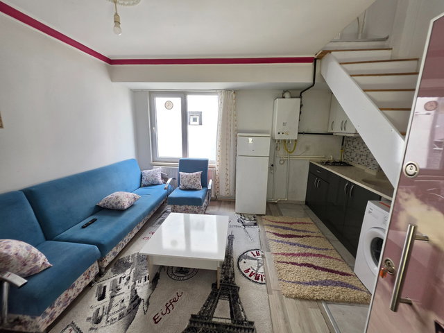 AFYON ERENLER'DE KİRALIK FULL EŞYALI DUBLEKS FIRSAT DAİRE