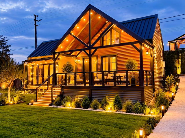 HENDEK ÇAKALLIK MAHALLESİNDE VİLLA ARSASI VE TİNY HOUSE