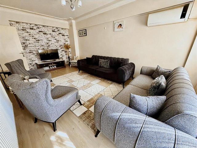 Şemikler'de 2+1 Güney Cephe | 103m² Cam Balkon | İzban 9 Dk