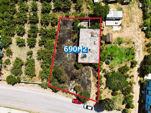 KÖY MERKEZİNDE 690M2 ARSA İÇİNDE 140M2 3+1 SATILIK MÜSTAKİL EV
