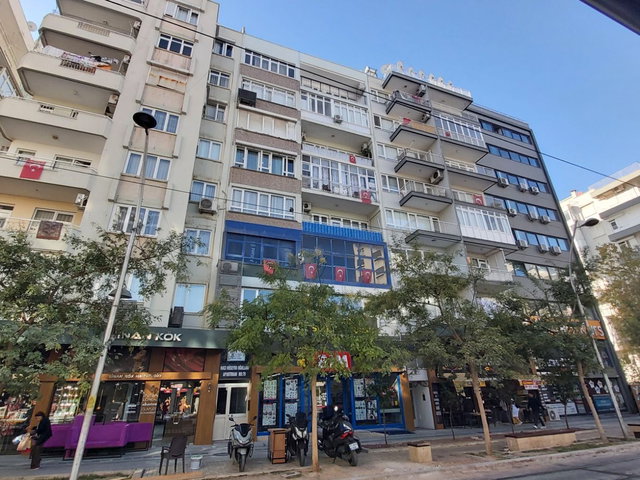 Ali Çetinkaya Cad Asansör Otopark Ayrı mutfak Kiralık 3+1 135m2