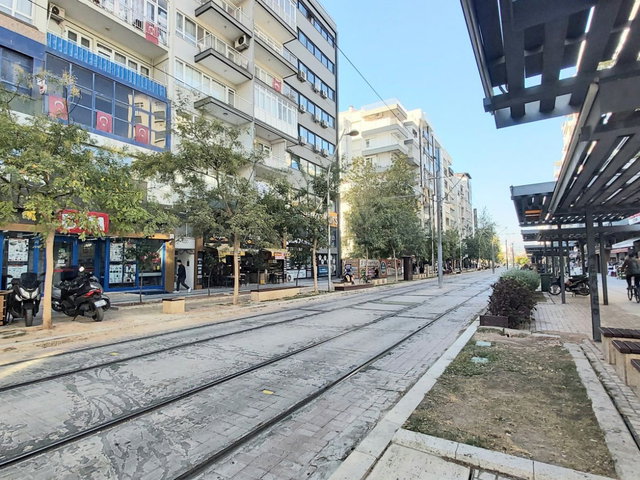 Ali Çetinkaya Cad Asansör Otopark Ayrı mutfak Kiralık 3+1 135m2