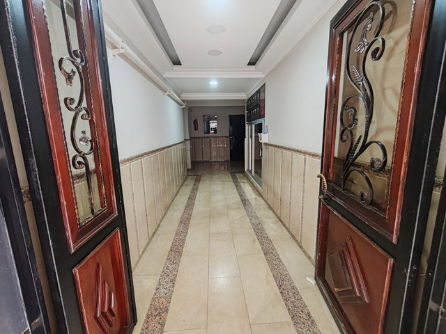 Narlıdere Çatalkaya'da Genç bina Geniş m2 sahip satılık daire..