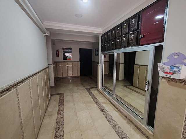 Narlıdere Çatalkaya'da Genç bina Geniş m2 sahip satılık daire..